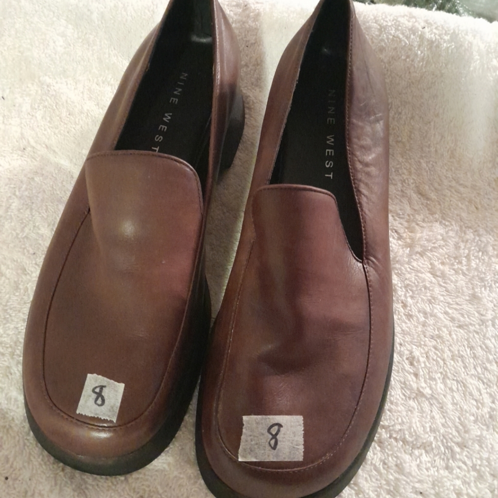 Women's Nine West Brown dress shoe size 8